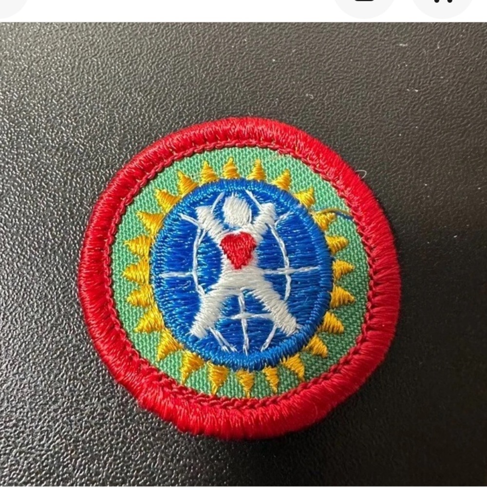 Girl Scouts Well Being Badge Patch 89AC - Official Scouting Collectible 1.5”